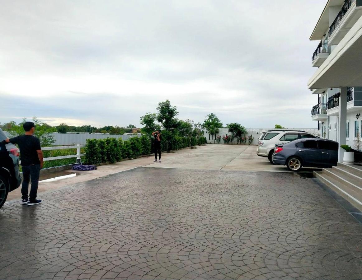 โคโค่ โฮเทล Koco Hotel Nakhon Ratchasima Luaran gambar