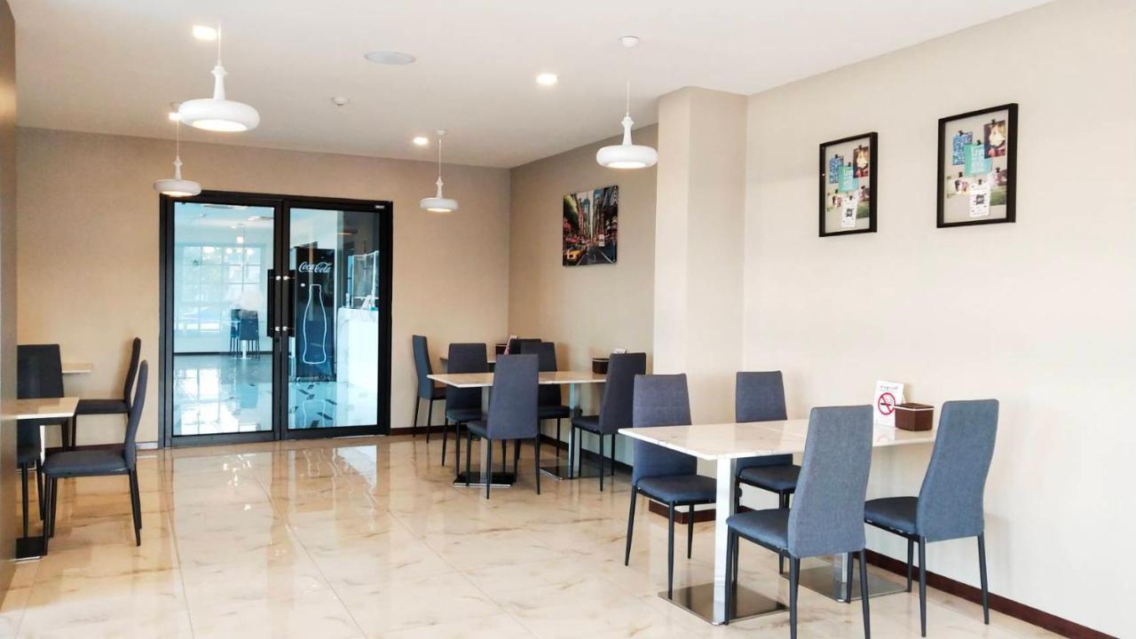โคโค่ โฮเทล Koco Hotel Nakhon Ratchasima Luaran gambar