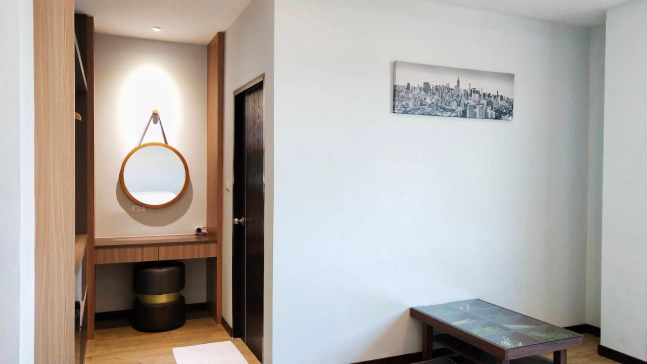 โคโค่ โฮเทล Koco Hotel Nakhon Ratchasima Luaran gambar