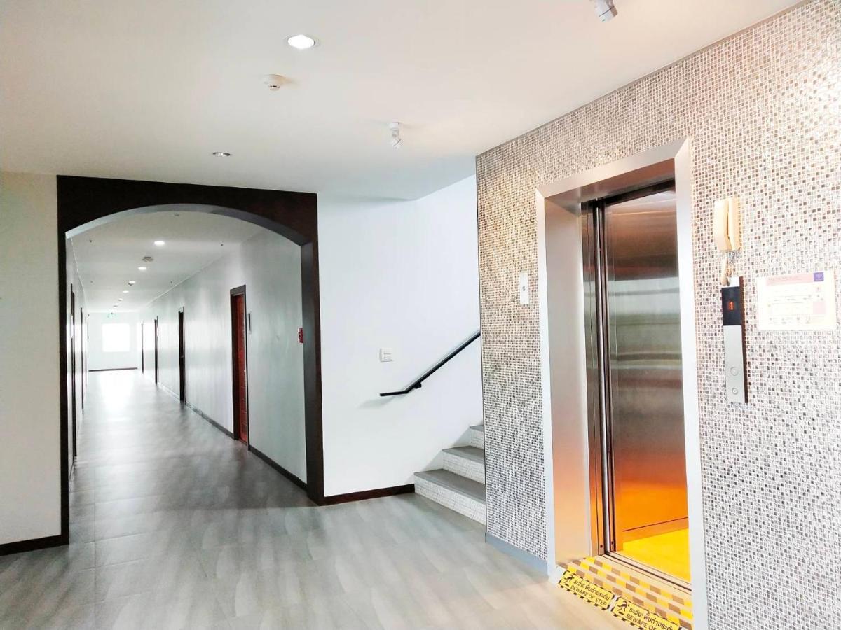 โคโค่ โฮเทล Koco Hotel Nakhon Ratchasima Luaran gambar
